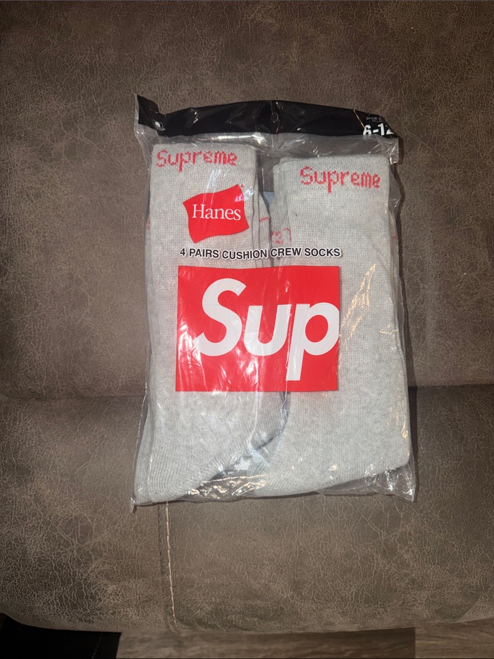 Hanes x Supreme Light Gray Cushion Crew Socks - 4 Pairs